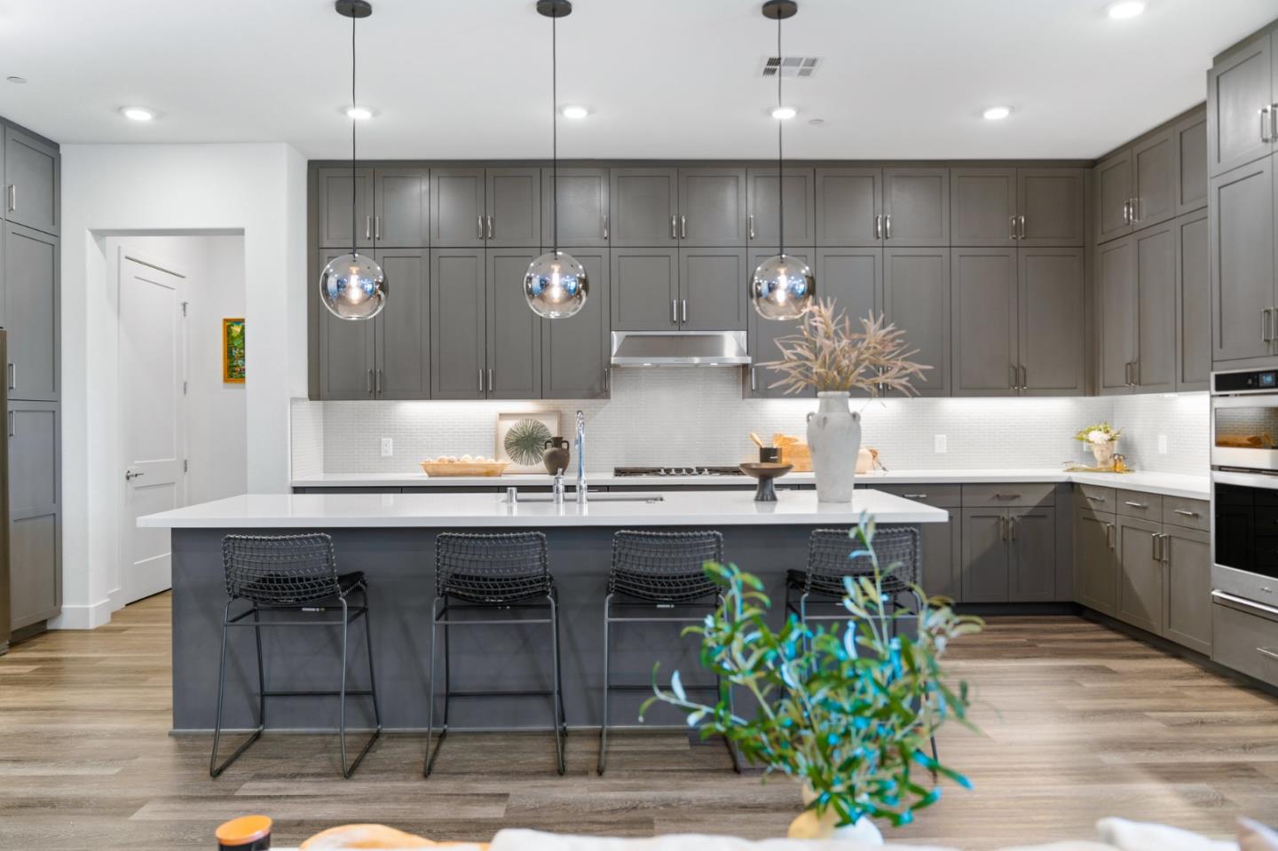 45258 Tom Blalock ST 406