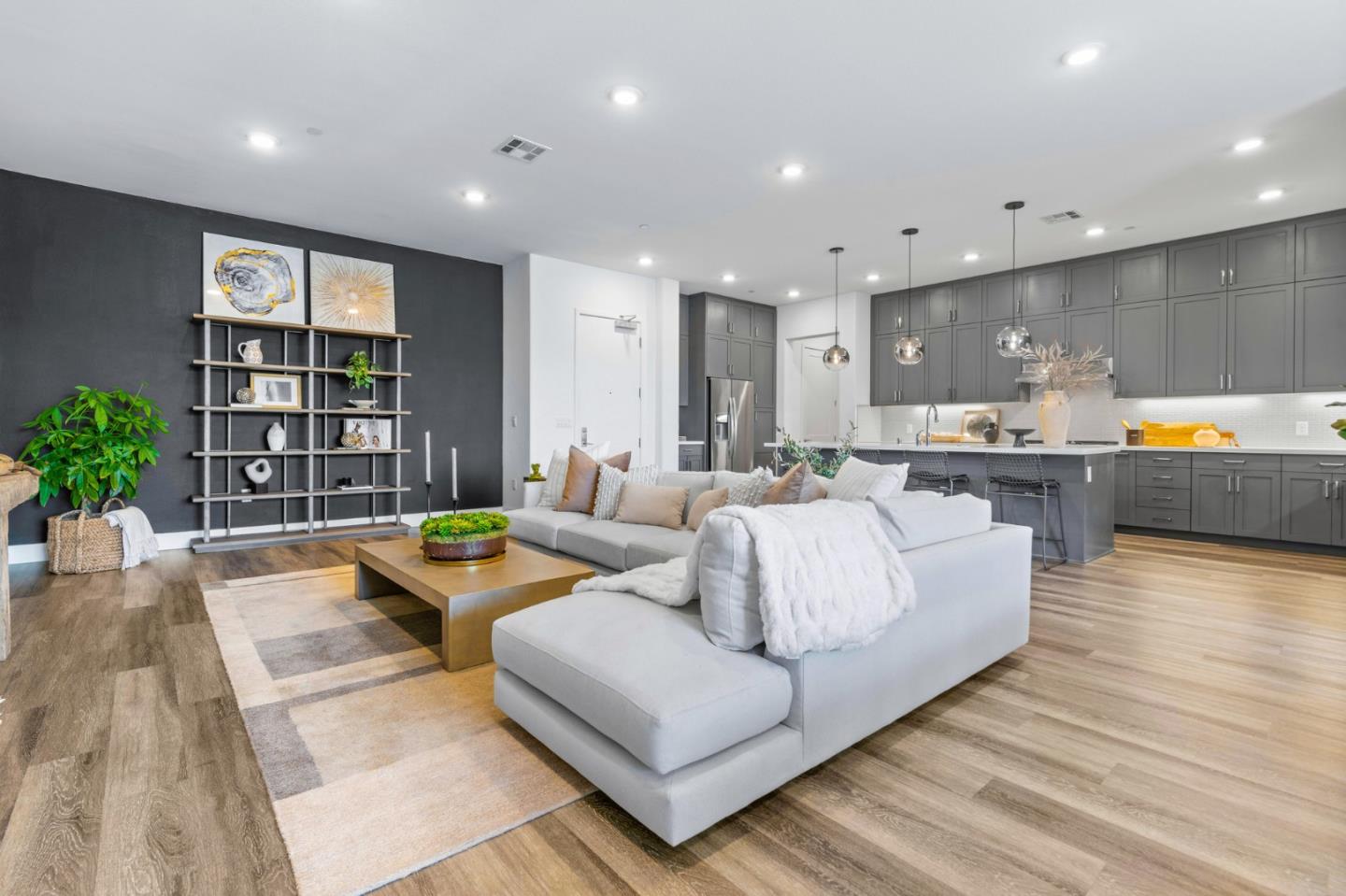 45258 Tom Blalock ST 406