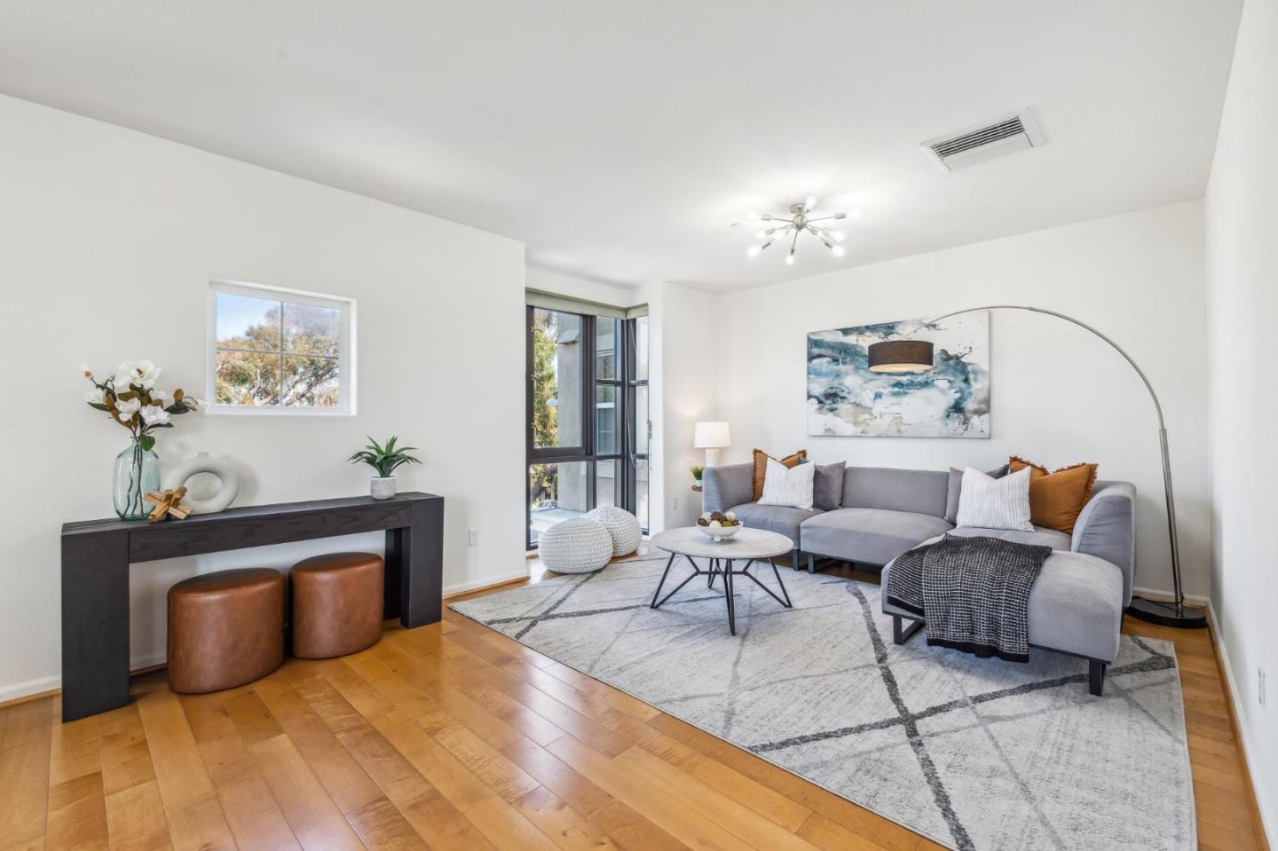 1388 Broadway 209