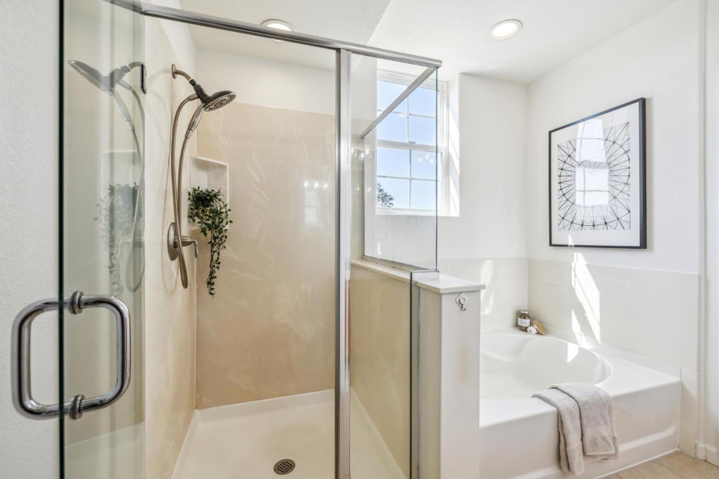 1388 Broadway 209