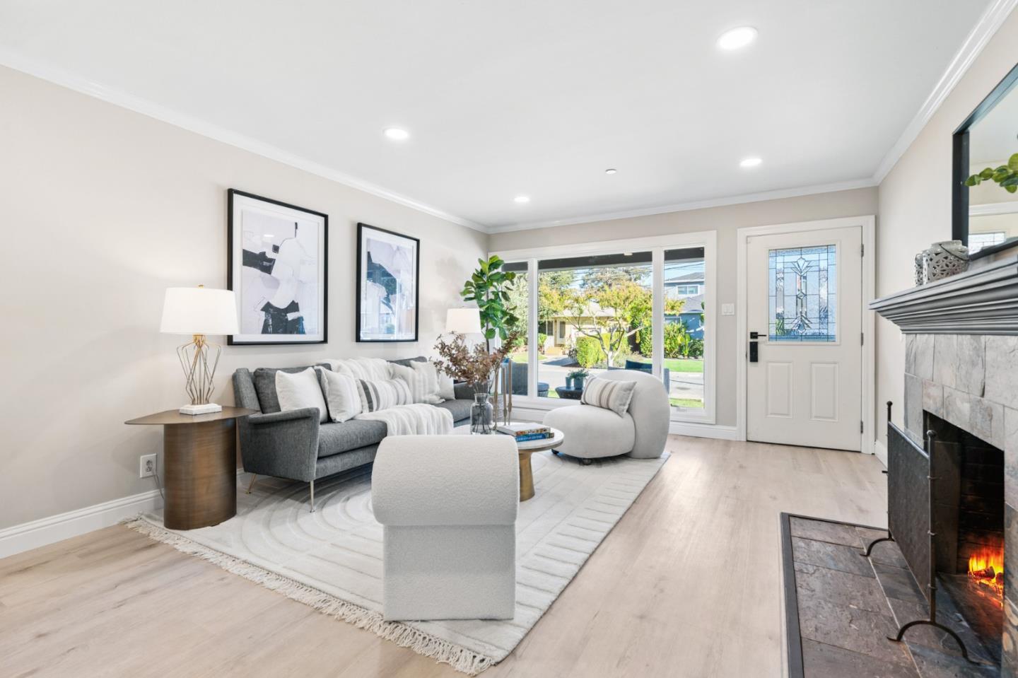 87 Mclellan AVE