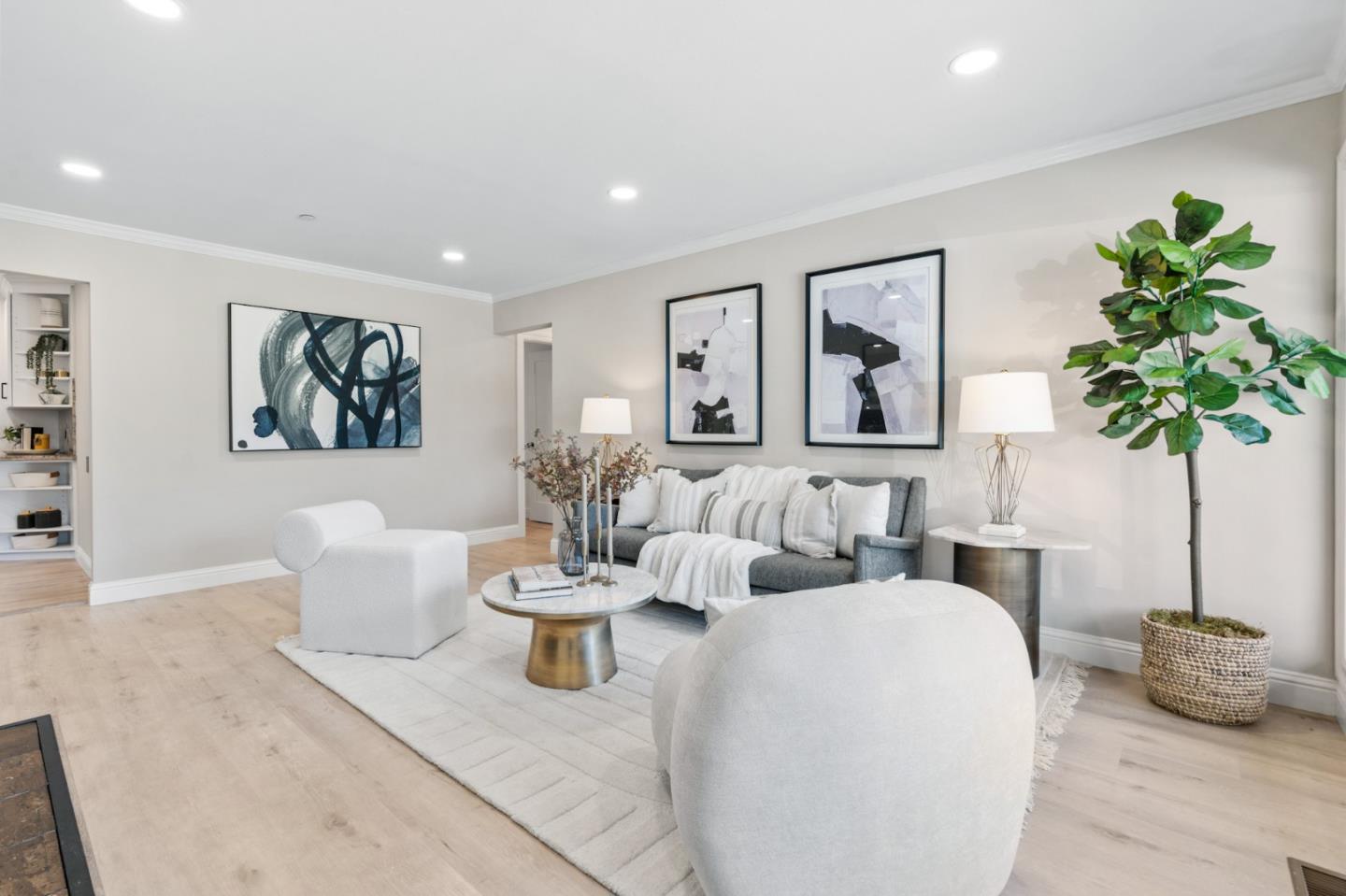 87 Mclellan AVE