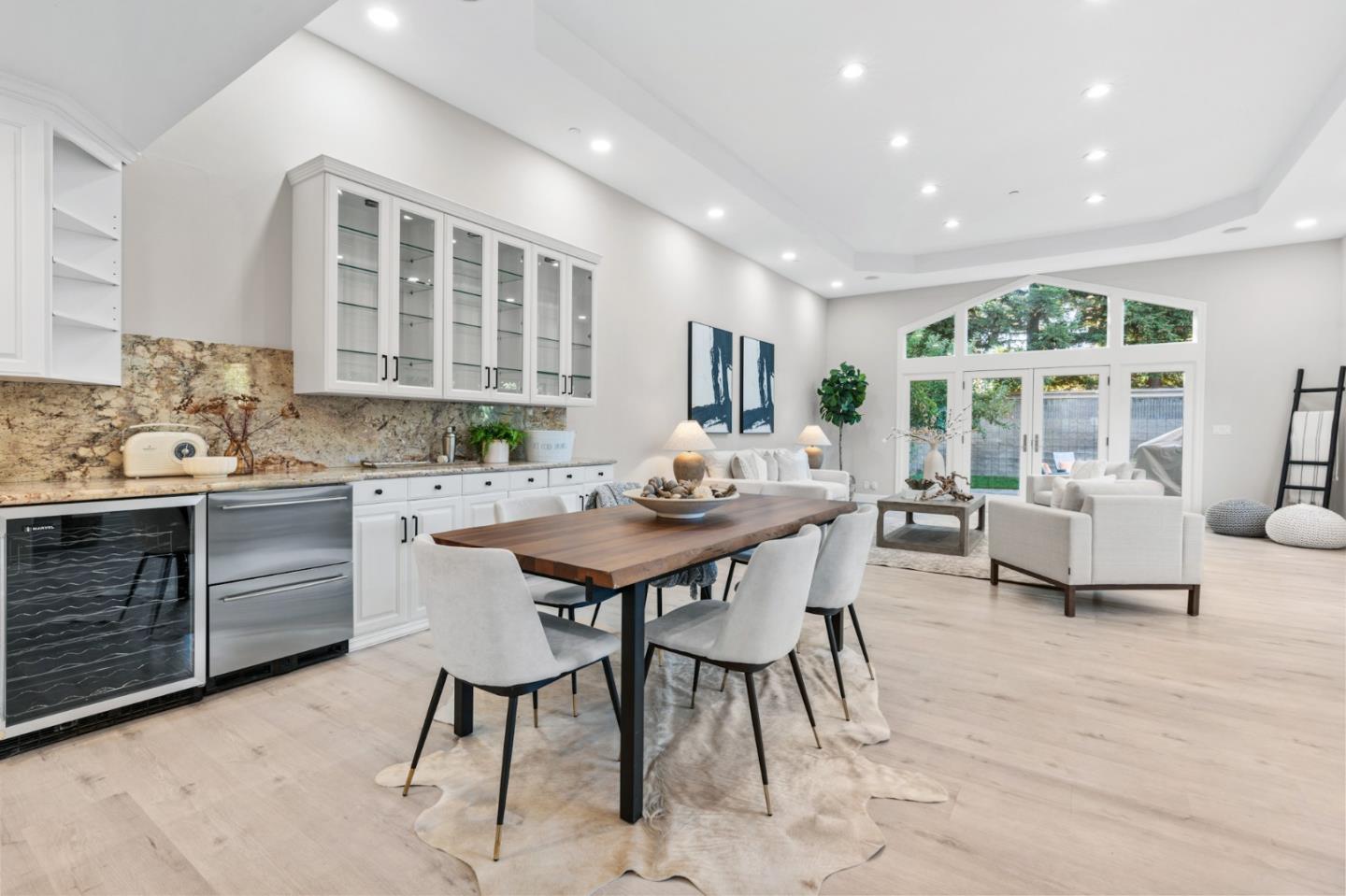 87 Mclellan AVE