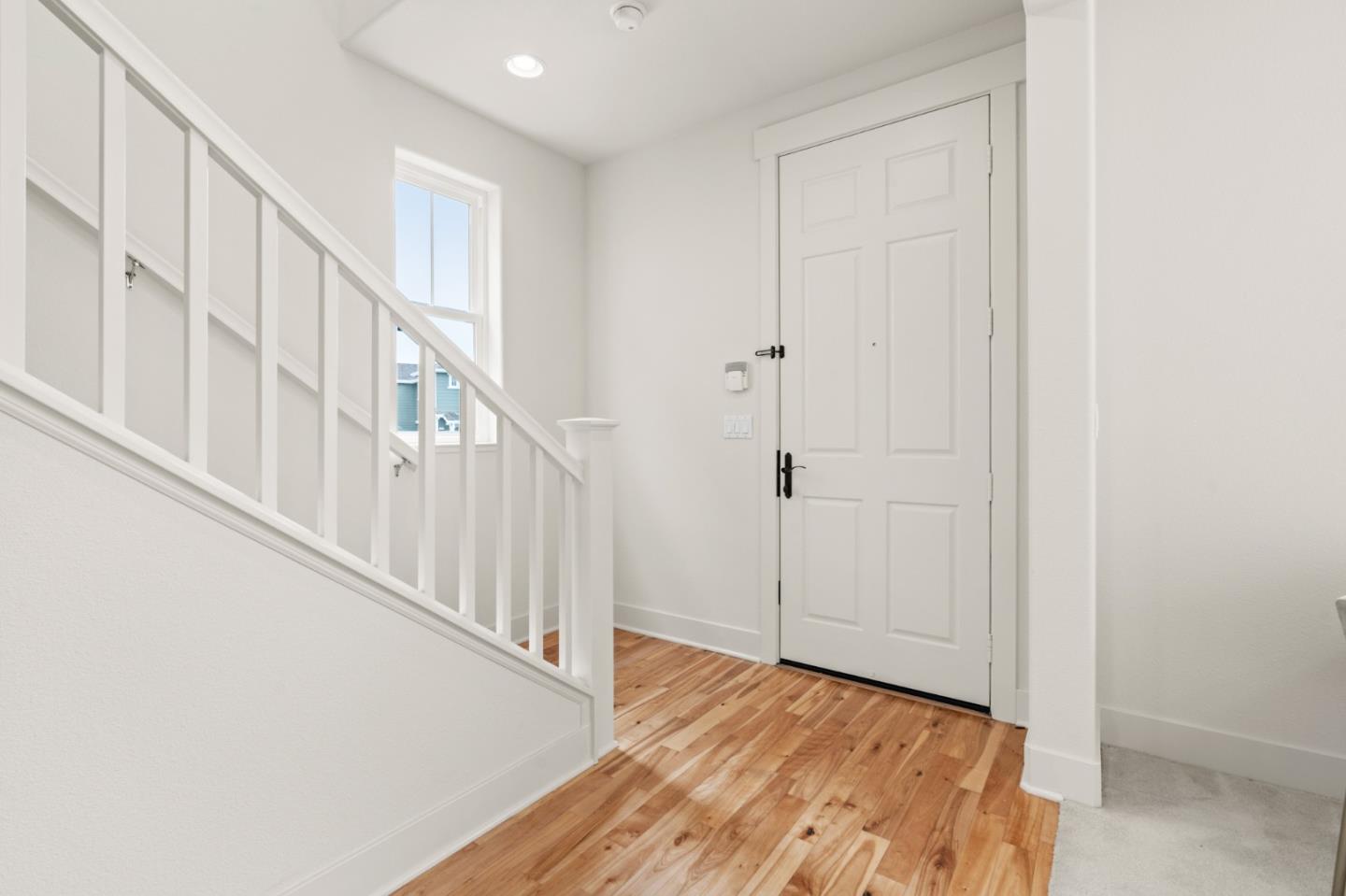 221 Bayberry CIR