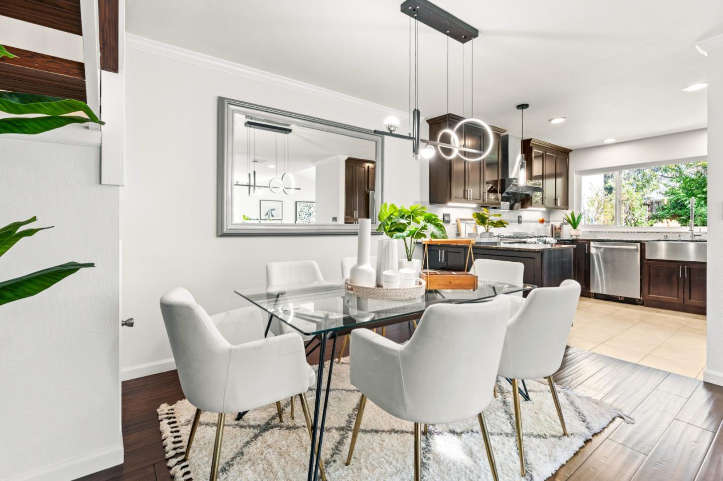 1115 Sprague LN