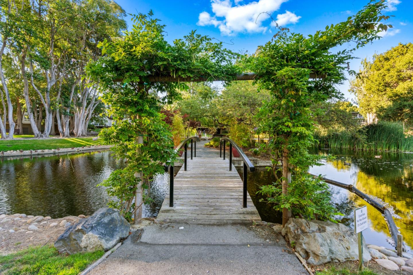 814 N Delaware ST 416