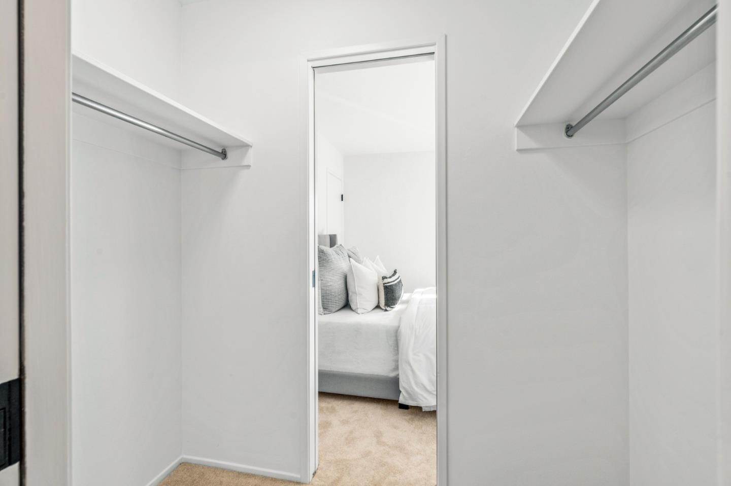 814 N Delaware ST 416