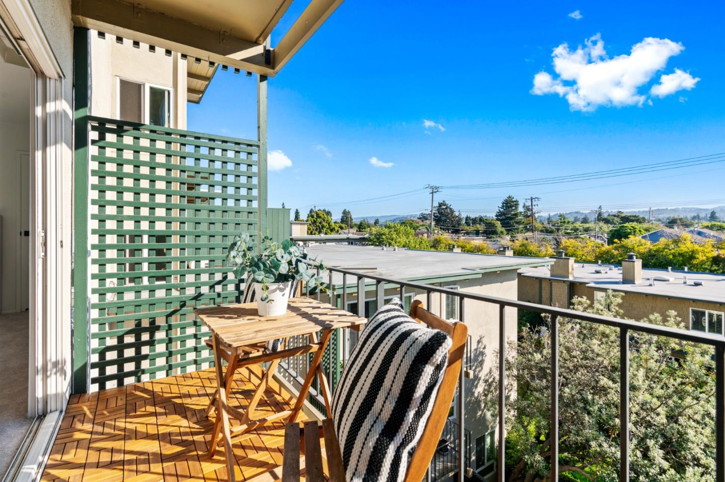 814 N Delaware ST 416