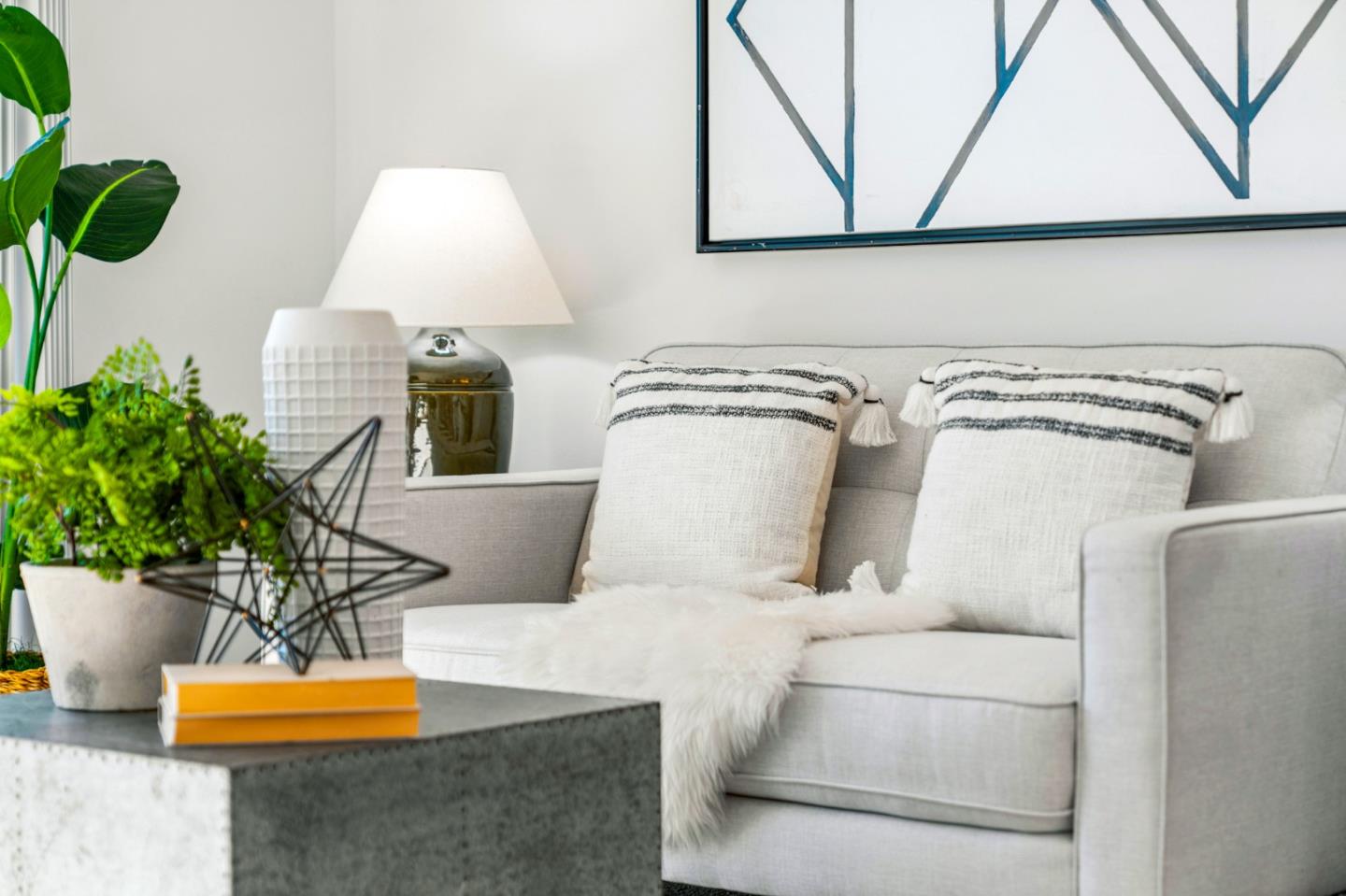 814 N Delaware ST 416