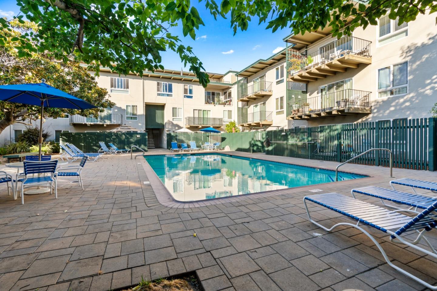 814 N Delaware ST 416