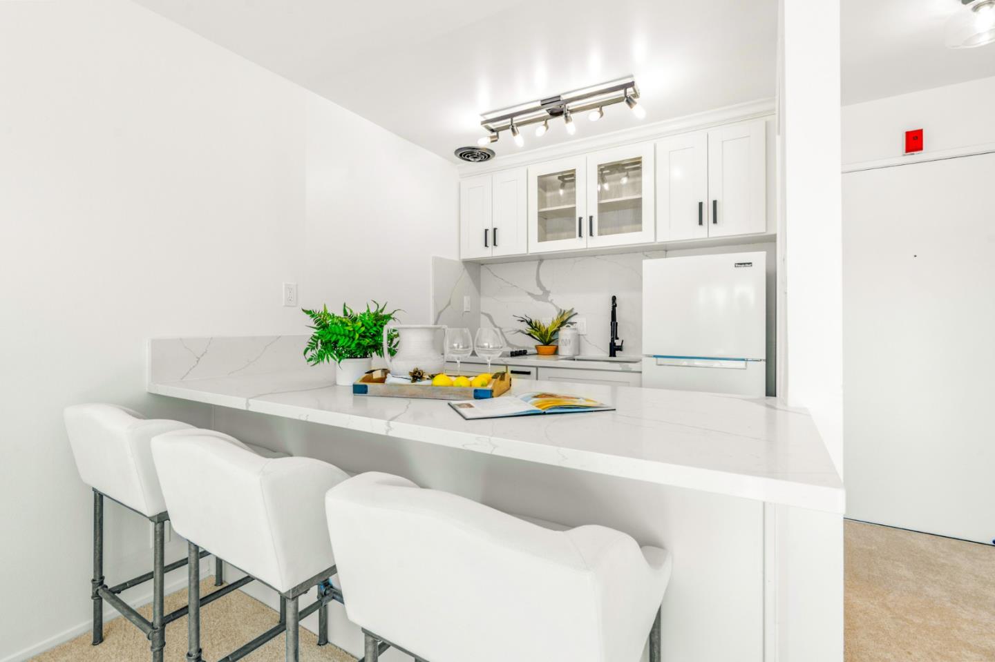 814 N Delaware ST 416