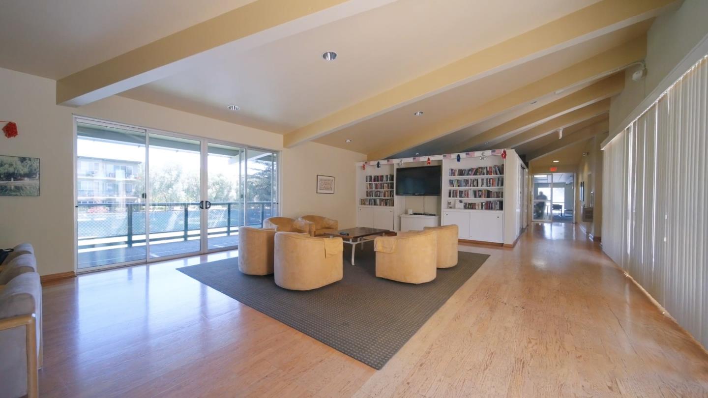 814 N Delaware ST 416