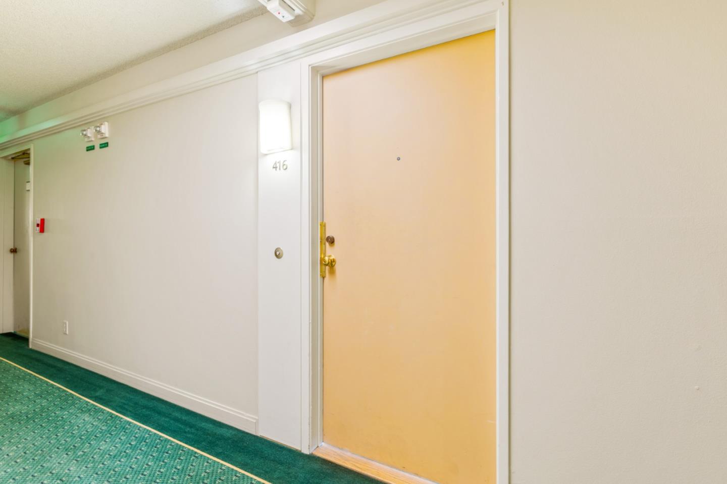 814 N Delaware ST 416