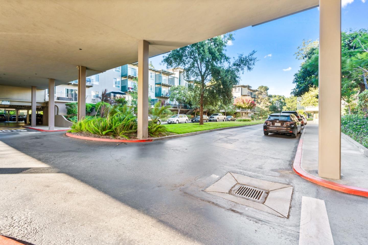 814 N Delaware ST 416