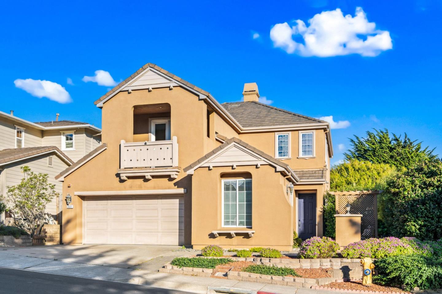 3501 Bering Dr