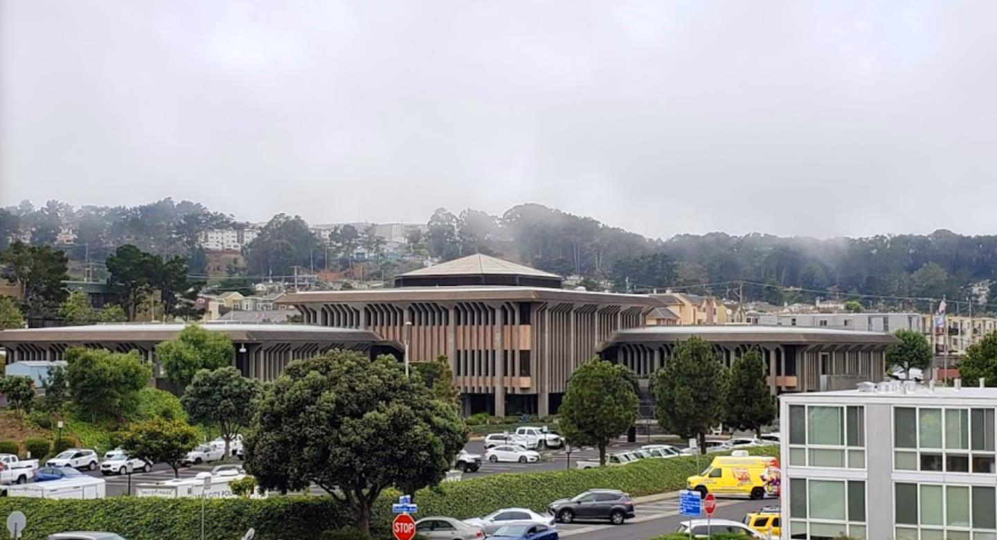 825 Mountain View Dr Unit 1