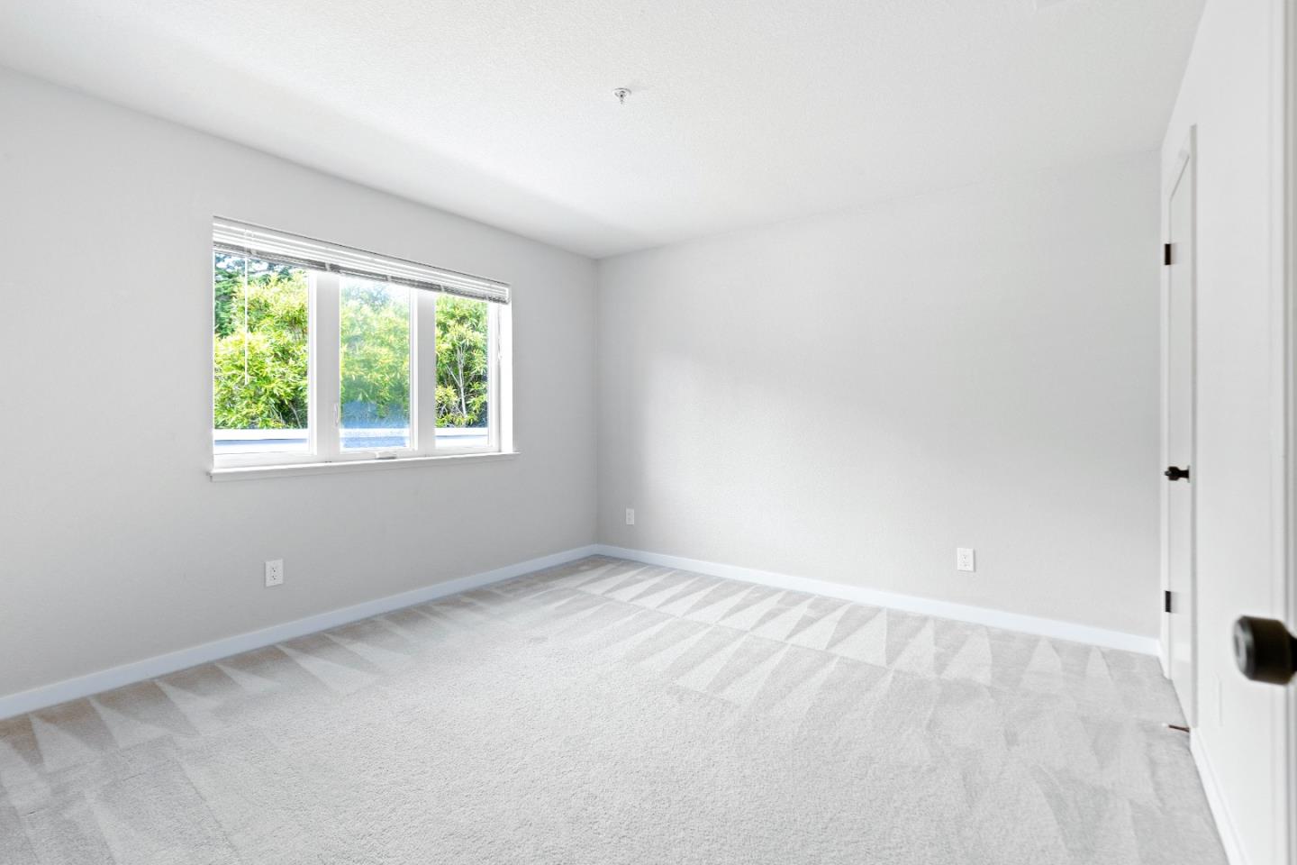 825 Mountain View Dr Unit 1