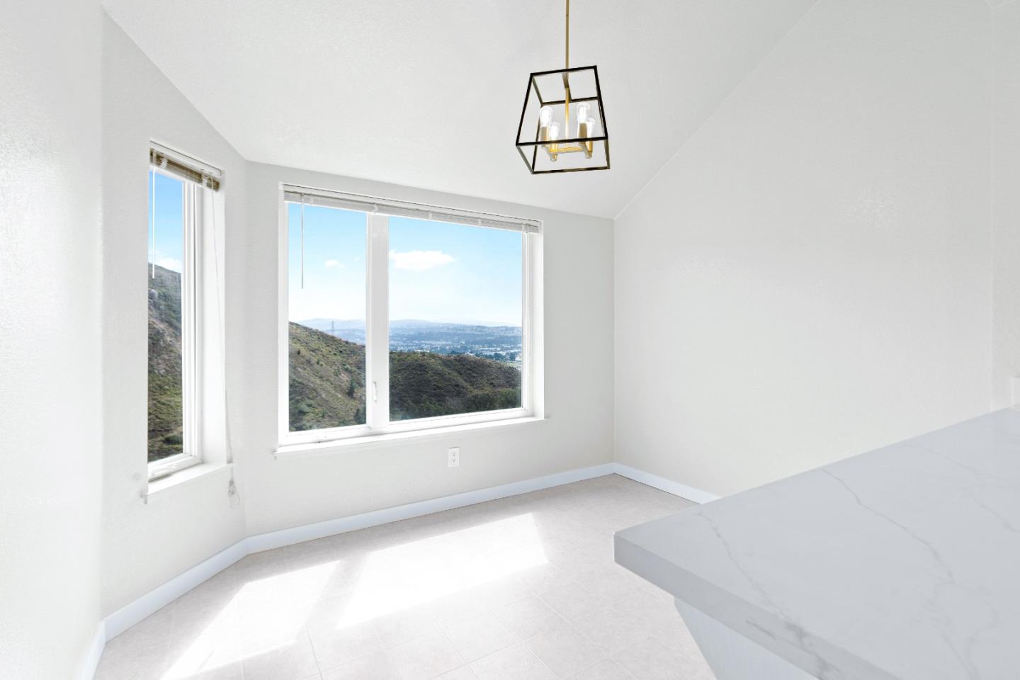 825 Mountain View Dr Unit 1