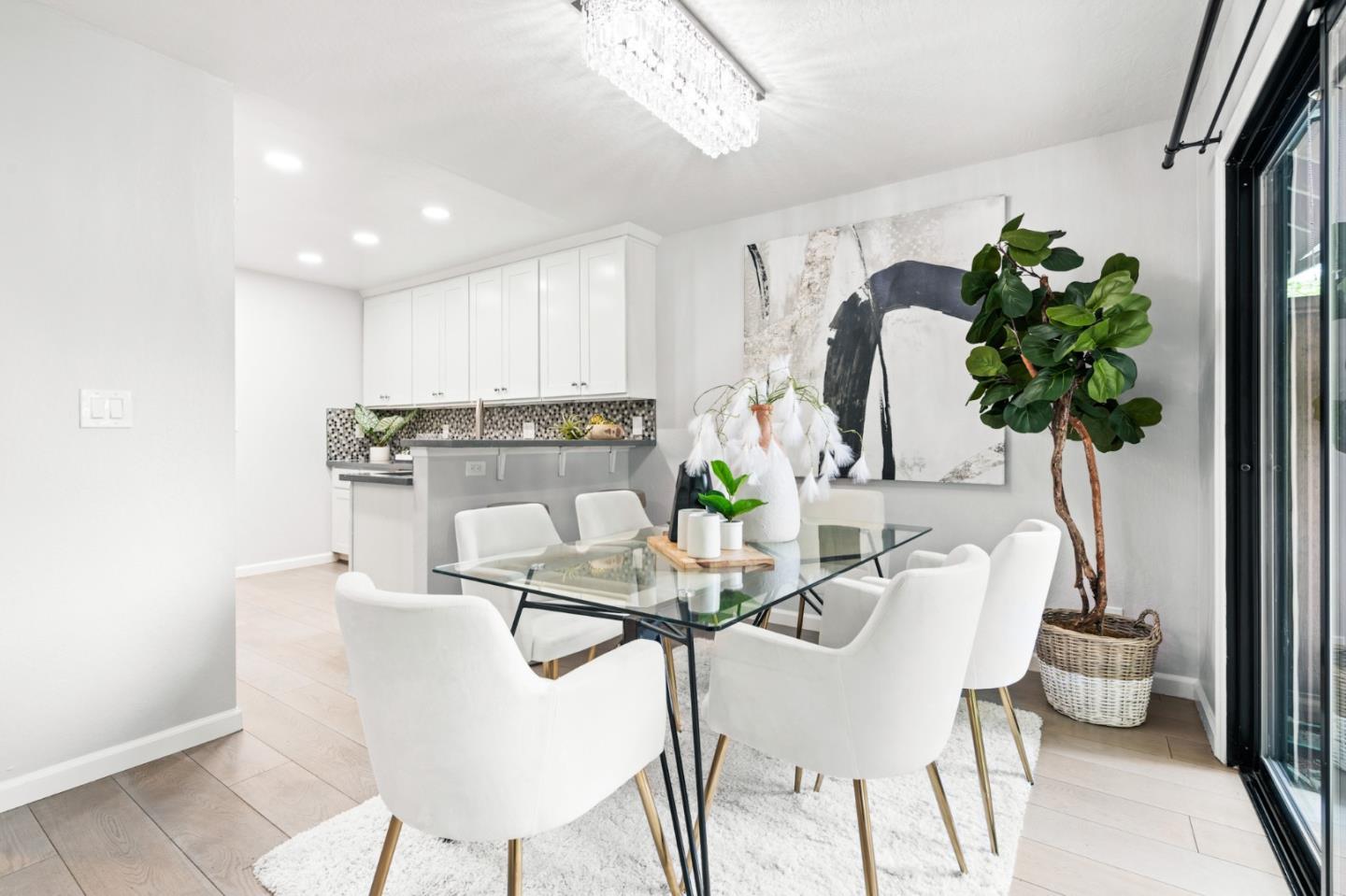 670 San Antonio RD 6