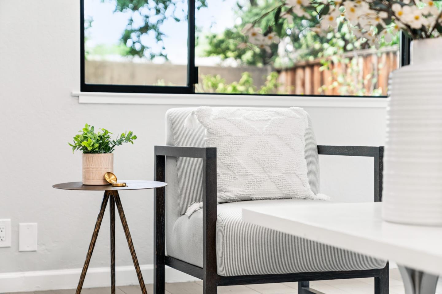 670 San Antonio RD 6