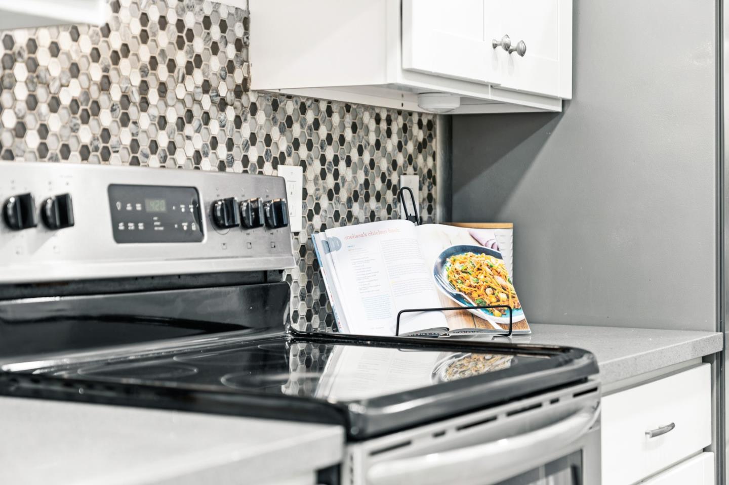 670 San Antonio RD 6