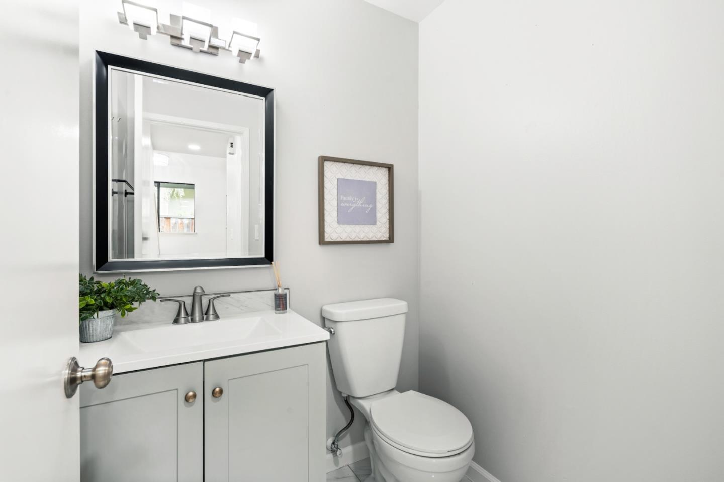 670 San Antonio RD 6