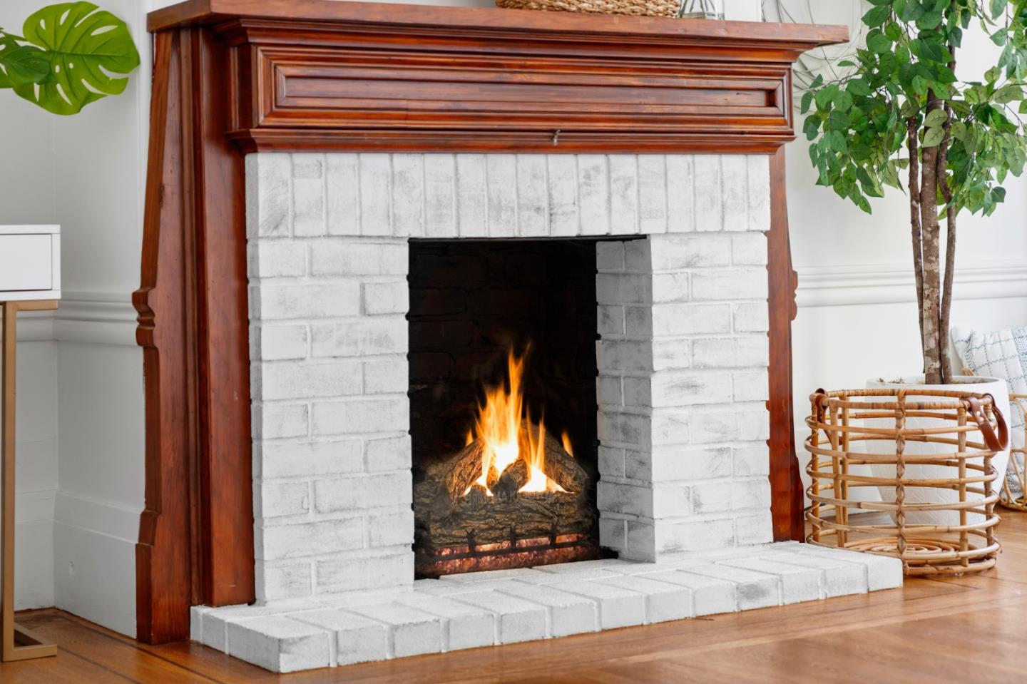 1129-1131 Broderick St