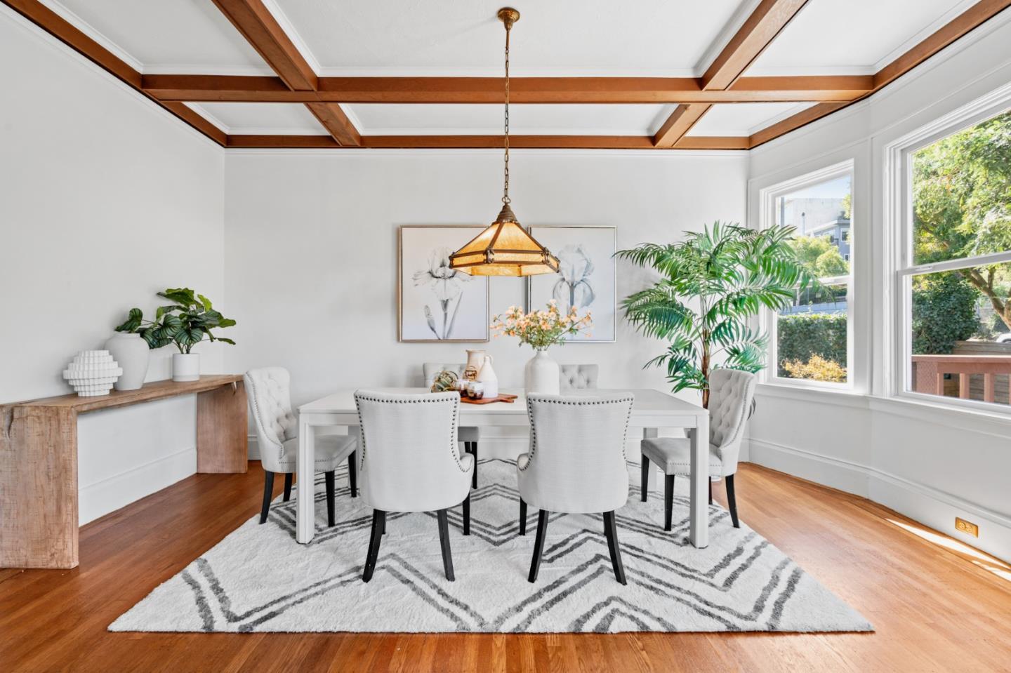 1129-1131 Broderick St