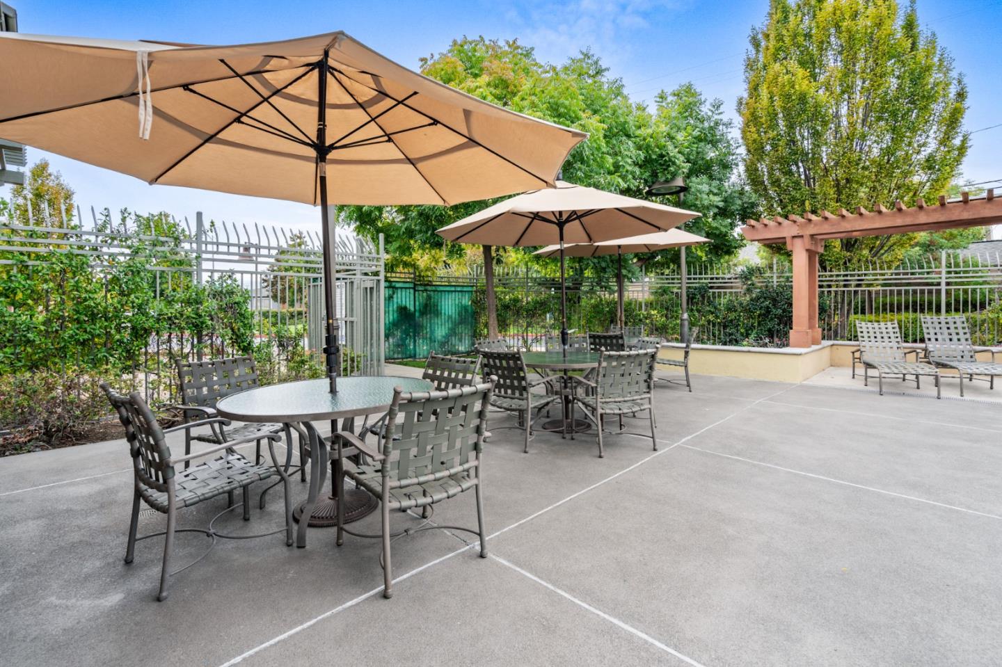 2881 Meridian Ave 113