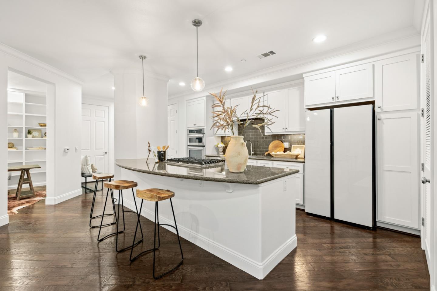 2881 Meridian Ave 113