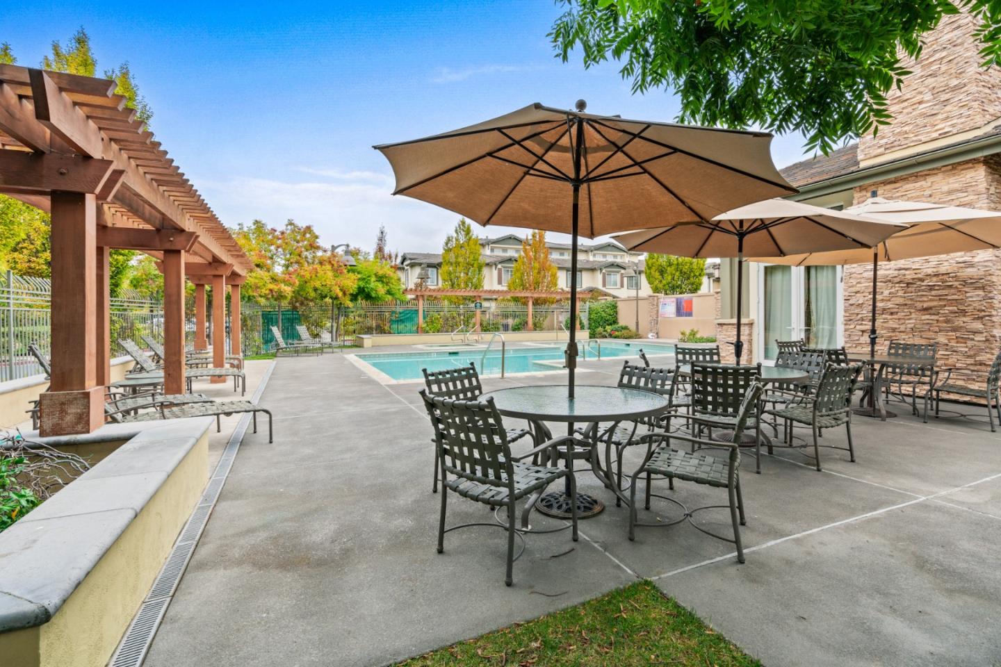 2881 Meridian Ave 113