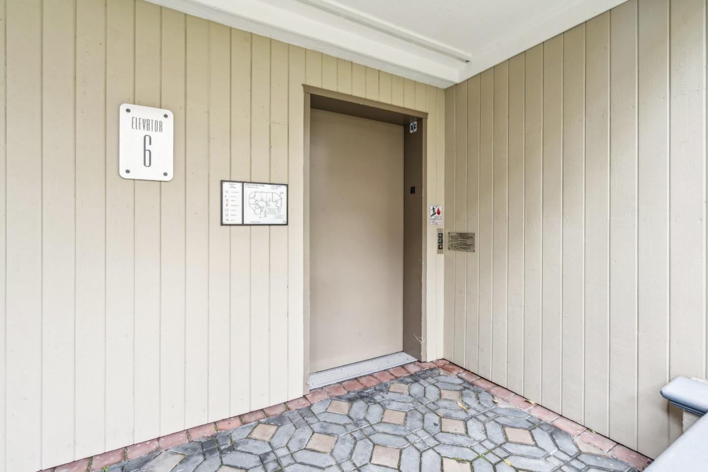 860 Meridian Bay Ln 231