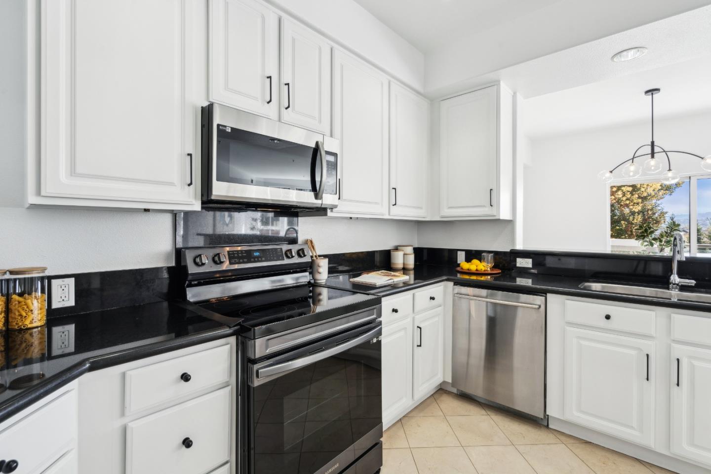 860 Meridian Bay Ln 231