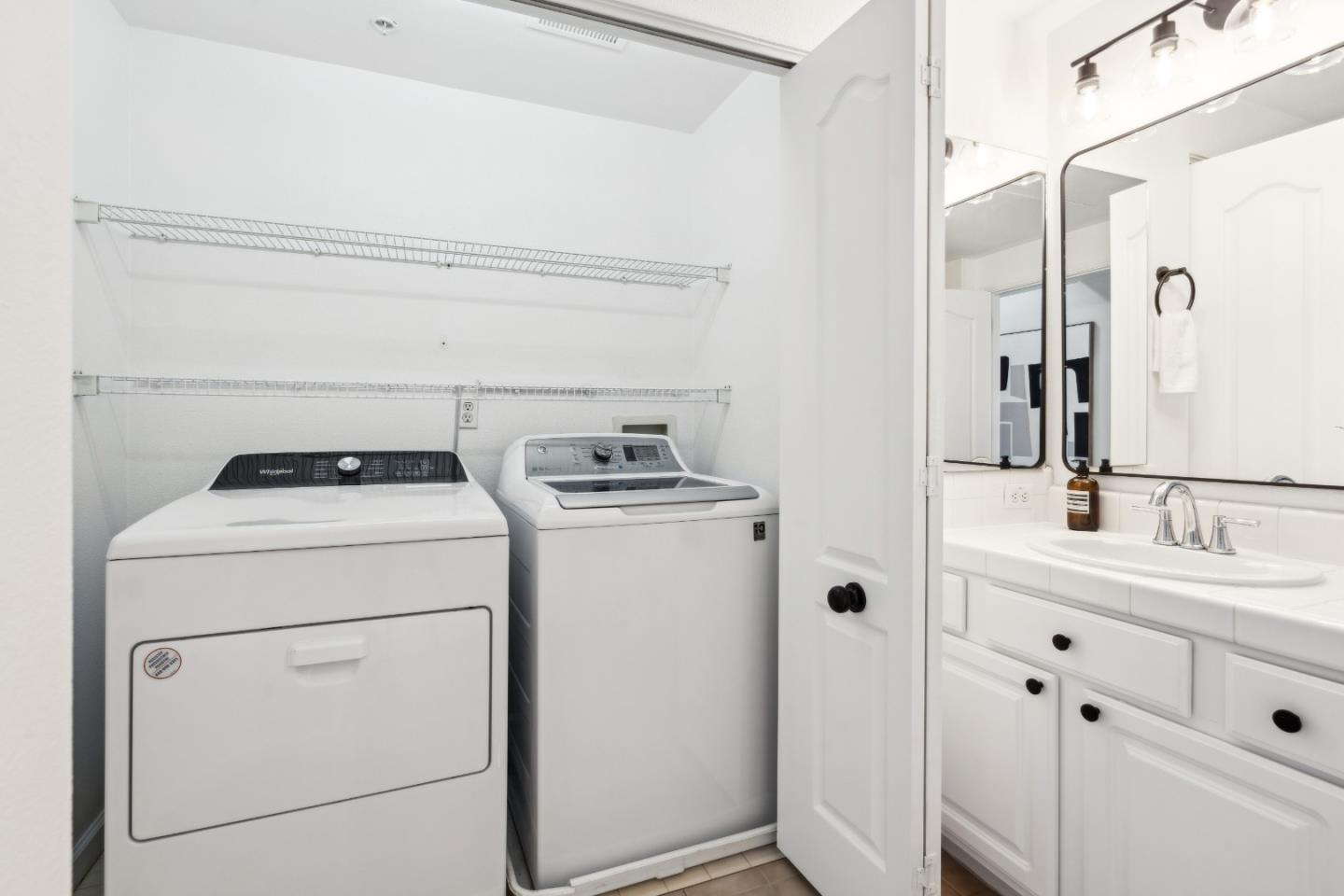 860 Meridian Bay Ln 231