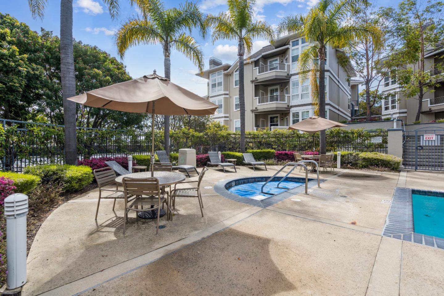 860 Meridian Bay Ln 231