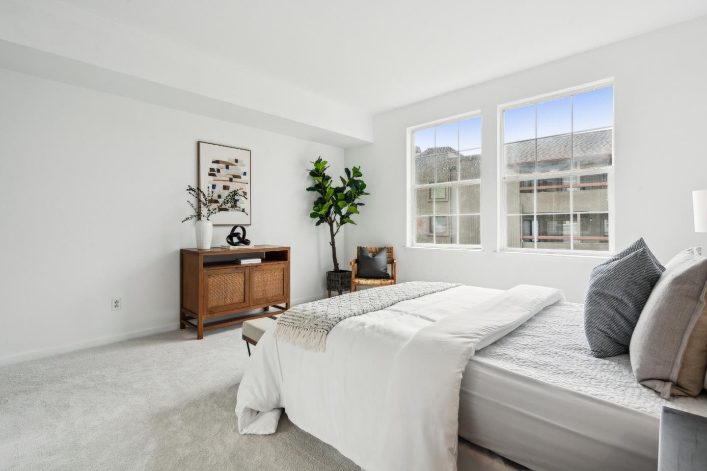 860 Meridian Bay Ln 231