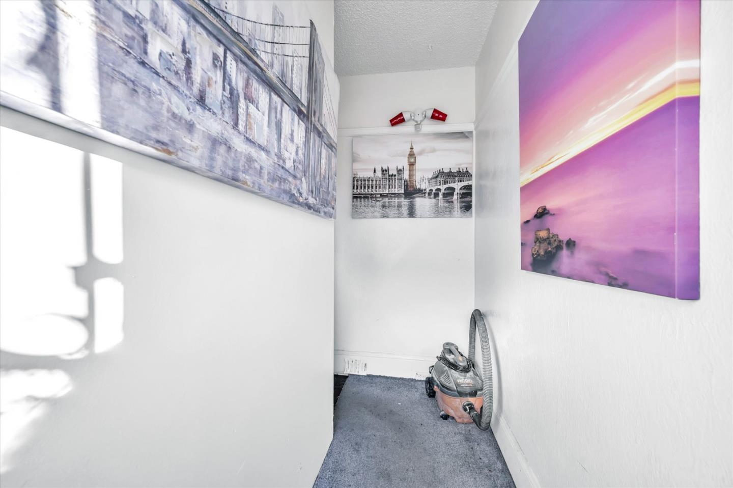 1401 Silver Ave