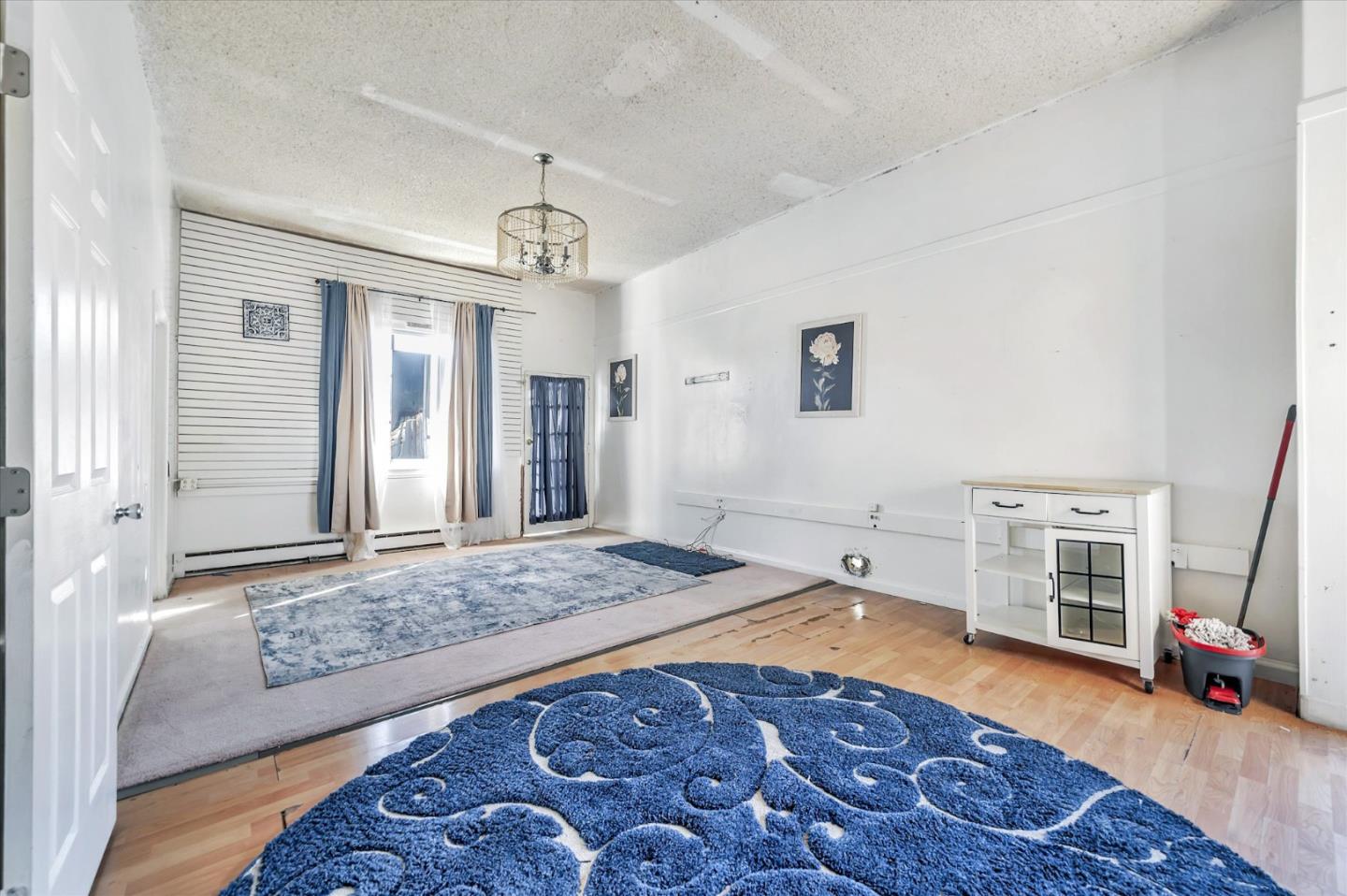 1401 Silver Ave