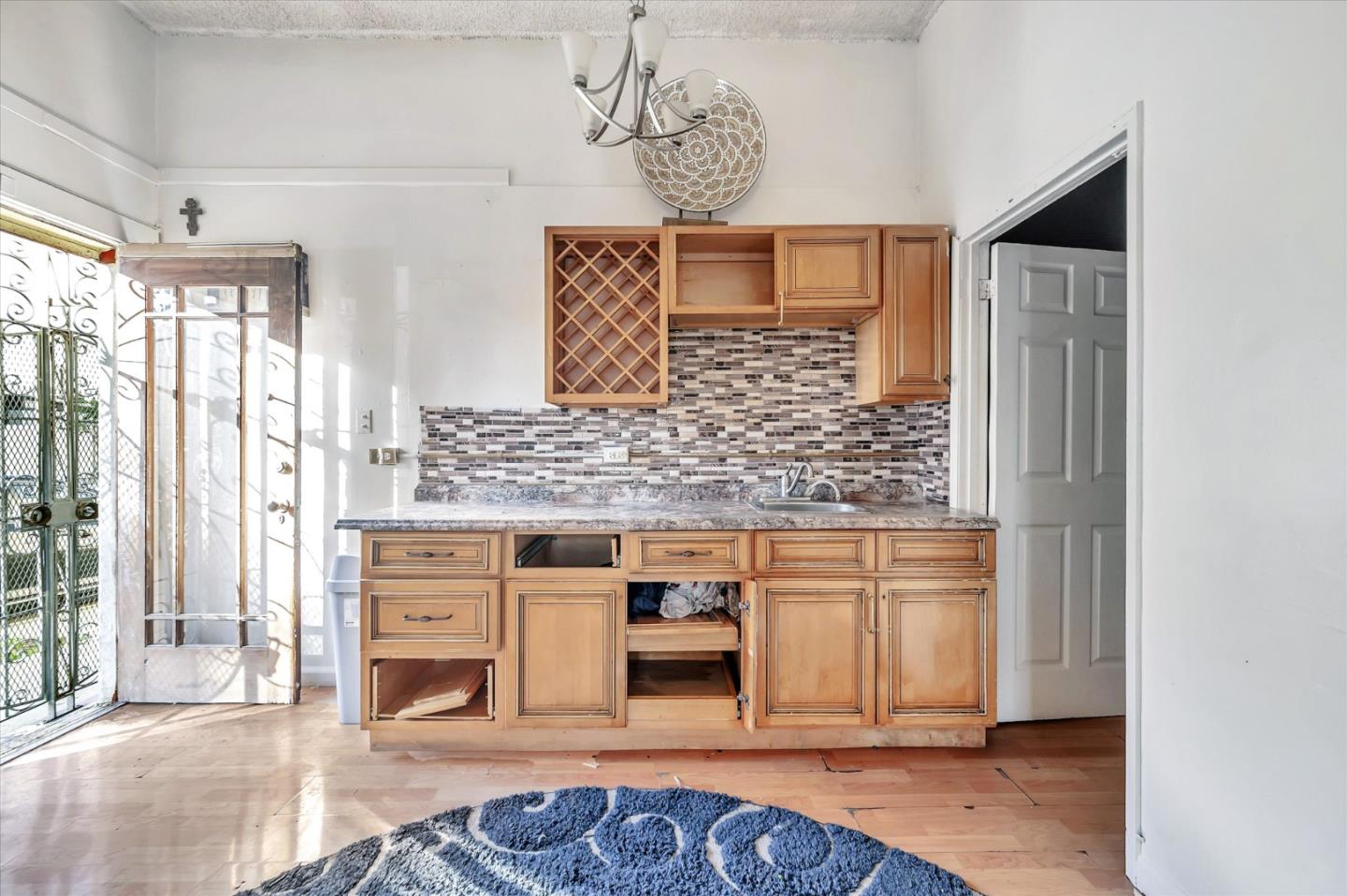 1401 Silver Ave