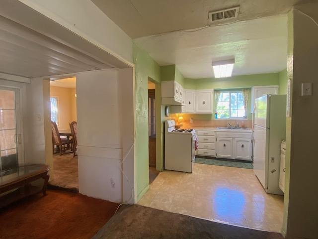 97 Birch LN