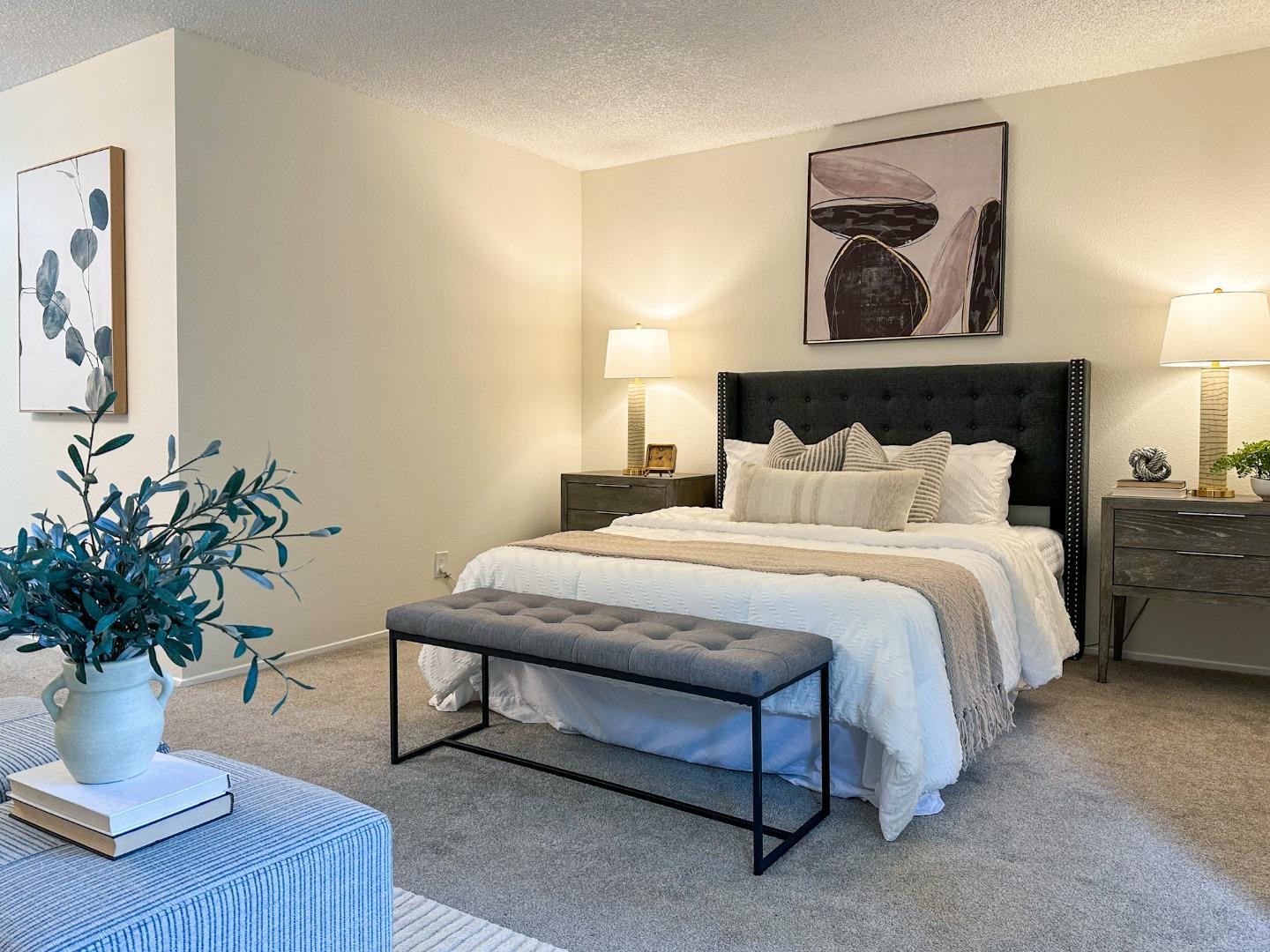 6209 Shelter Creek Ln