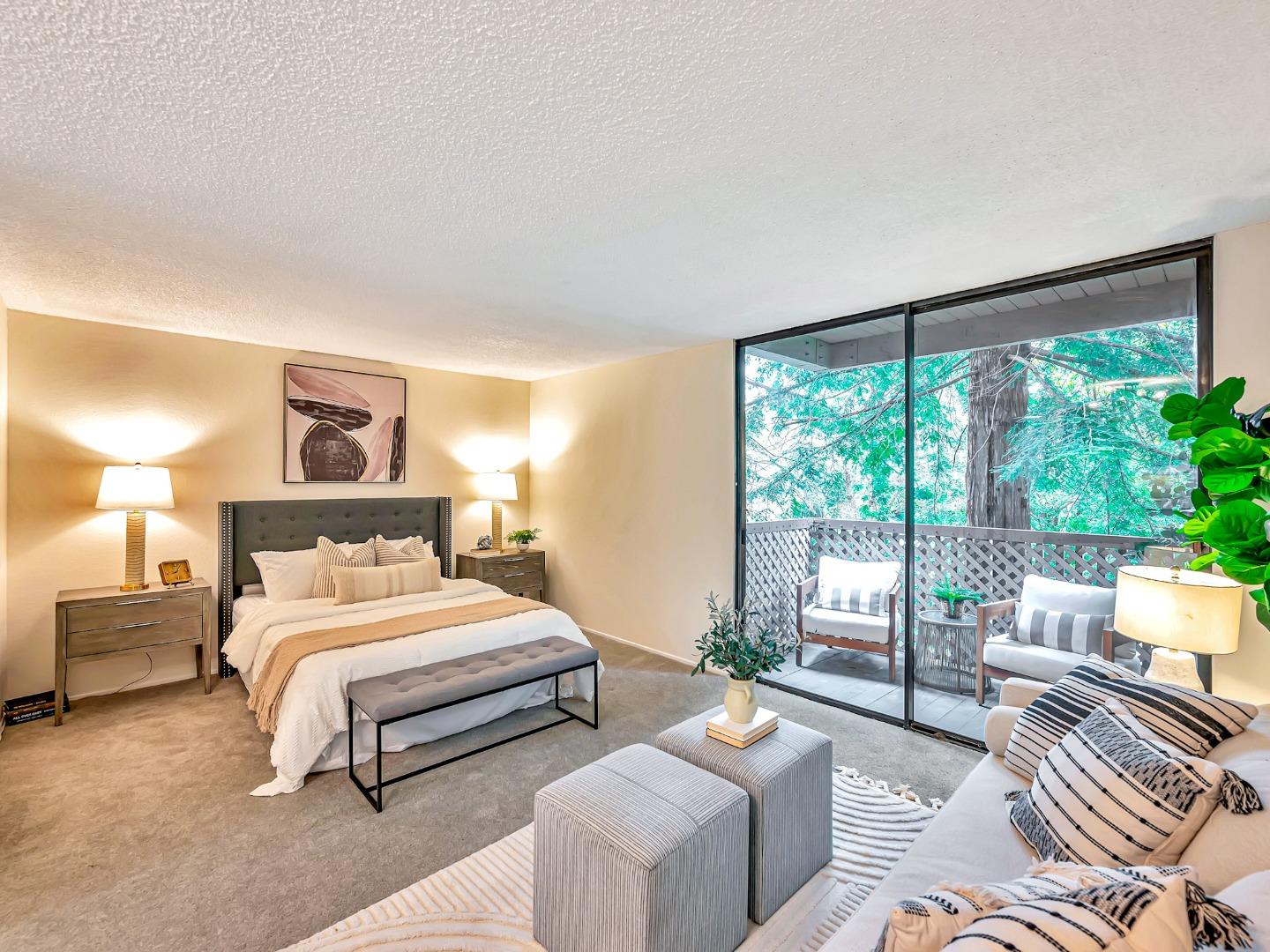 6209 Shelter Creek Ln