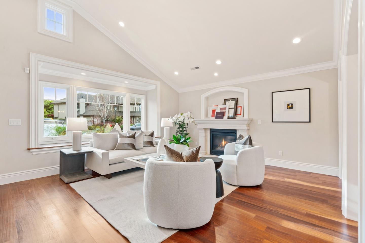 3717 Ortega Ct