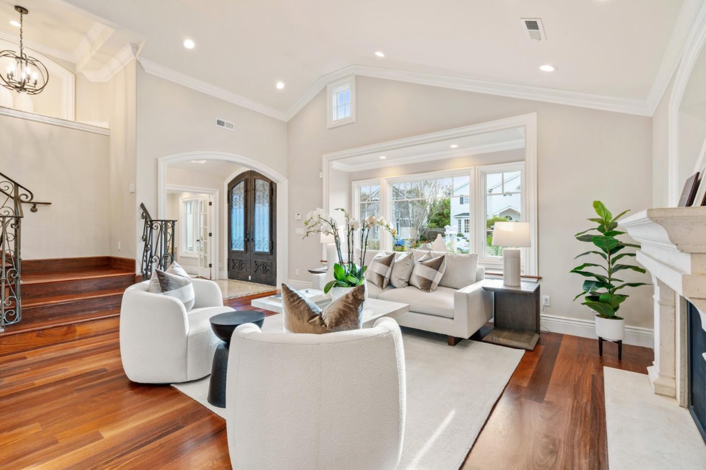 3717 Ortega Ct