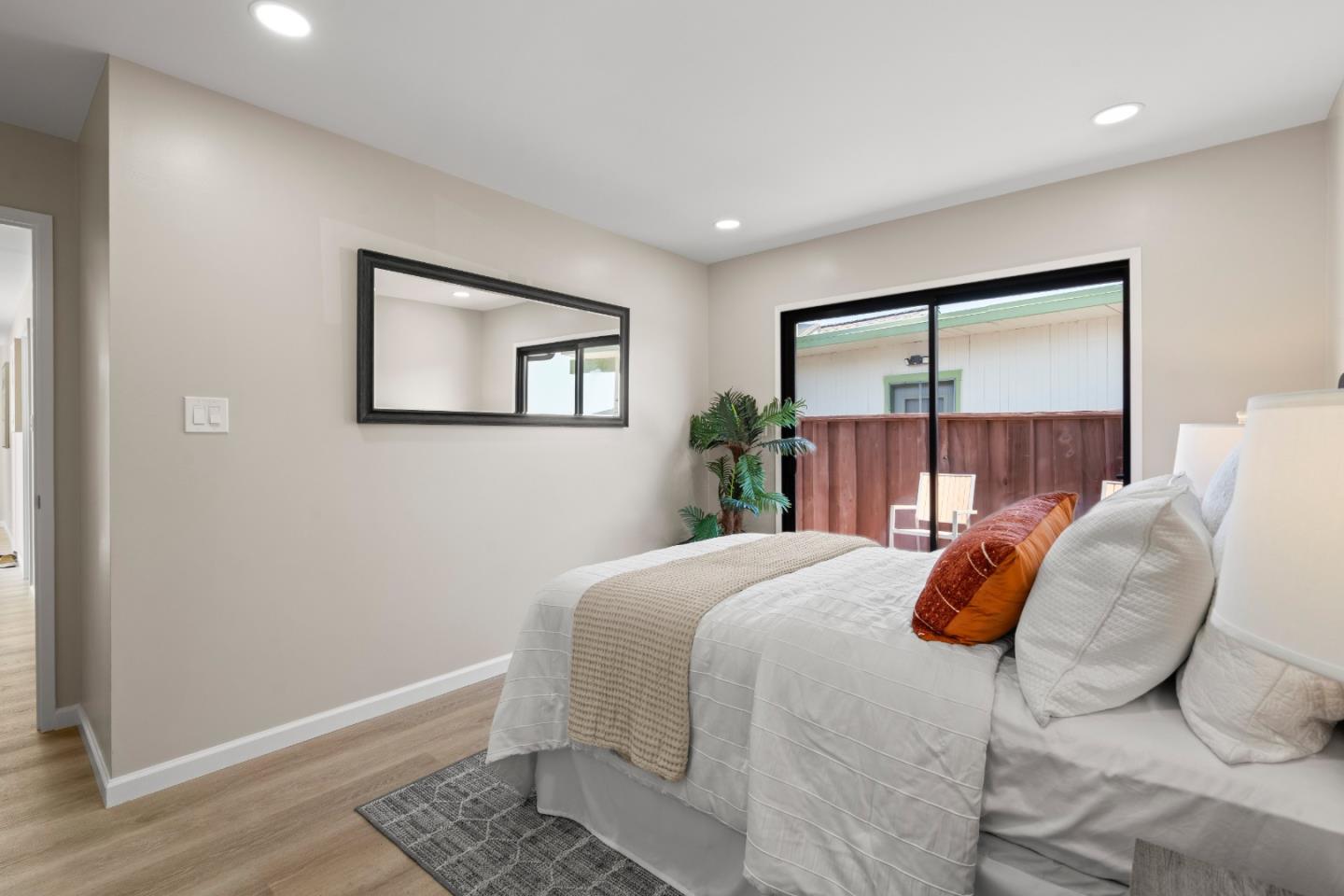 8 Claremont Court