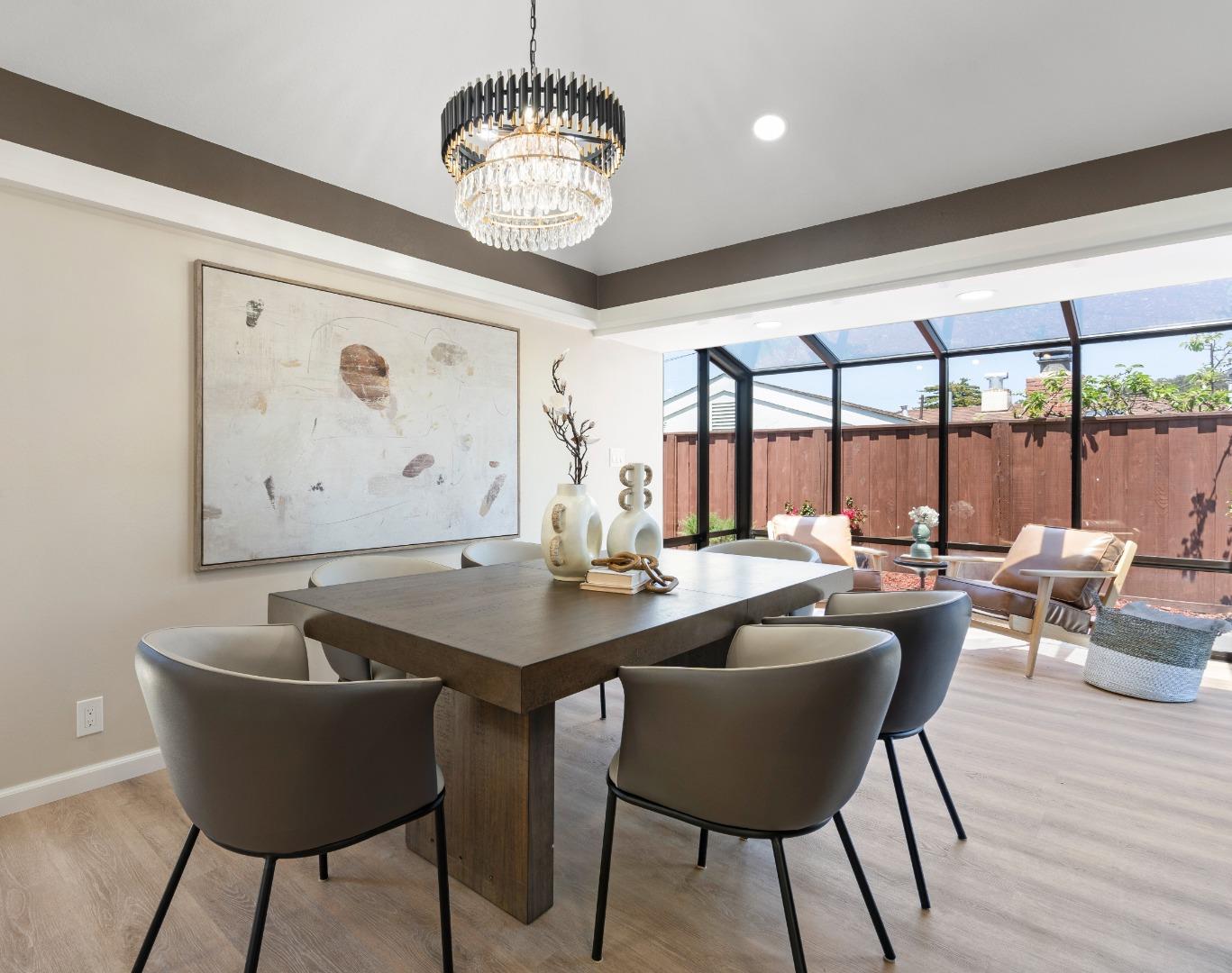 8 Claremont Court