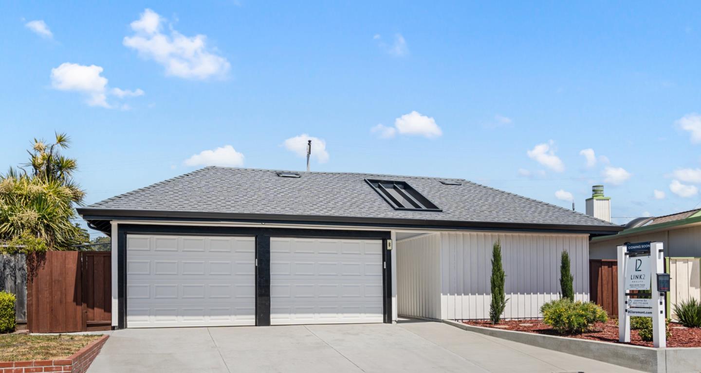 8 Claremont Court