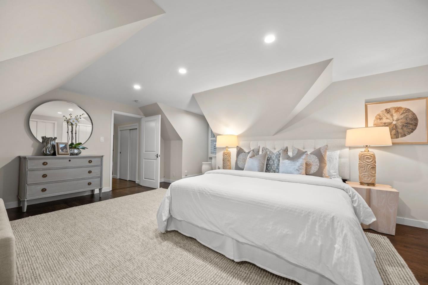 2111 Roosevelt Avenue