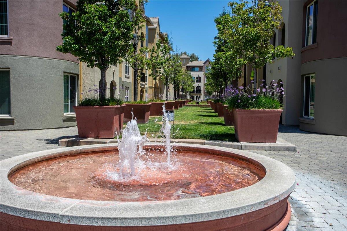 1550 Technology Drive 1076