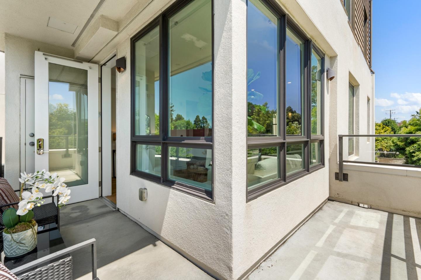 1101 West El Camino Real 219